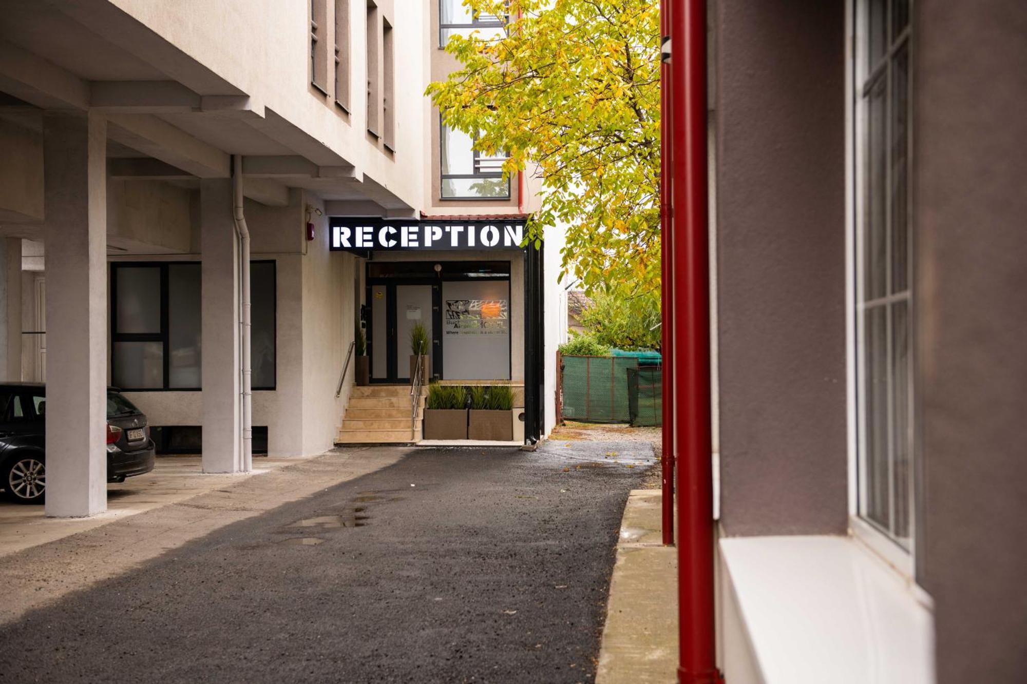 Bucharest Airport Accomodation Aparthotel Otopeni Εξωτερικό φωτογραφία