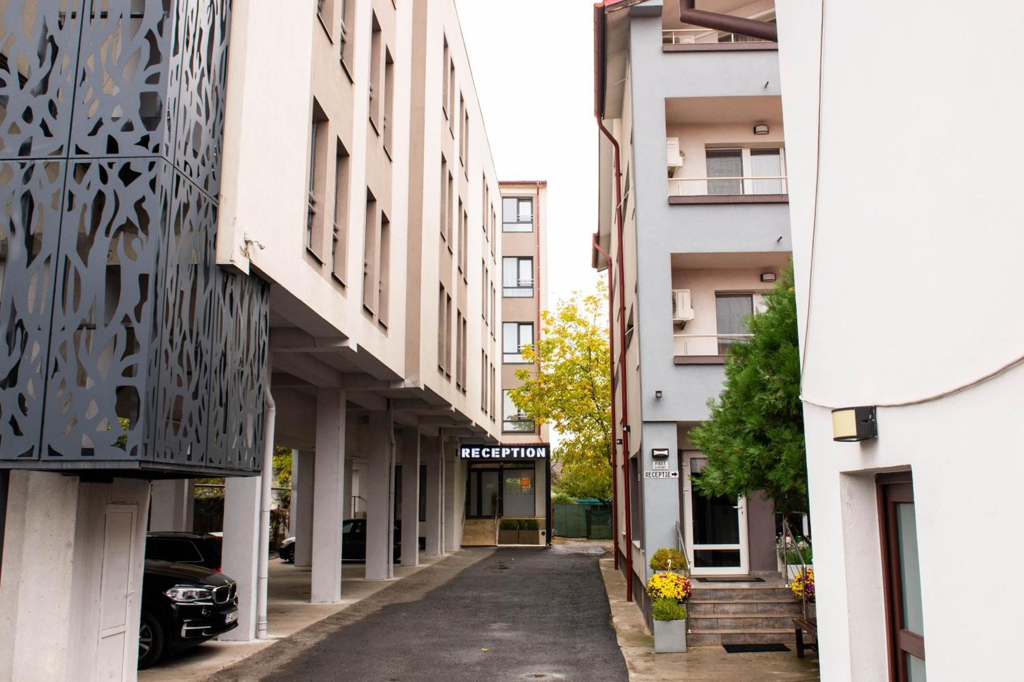 Bucharest Airport Accomodation Aparthotel Otopeni Εξωτερικό φωτογραφία