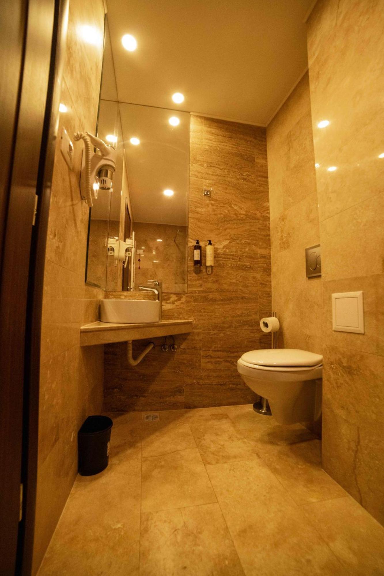 Bucharest Airport Accomodation Aparthotel Otopeni Εξωτερικό φωτογραφία