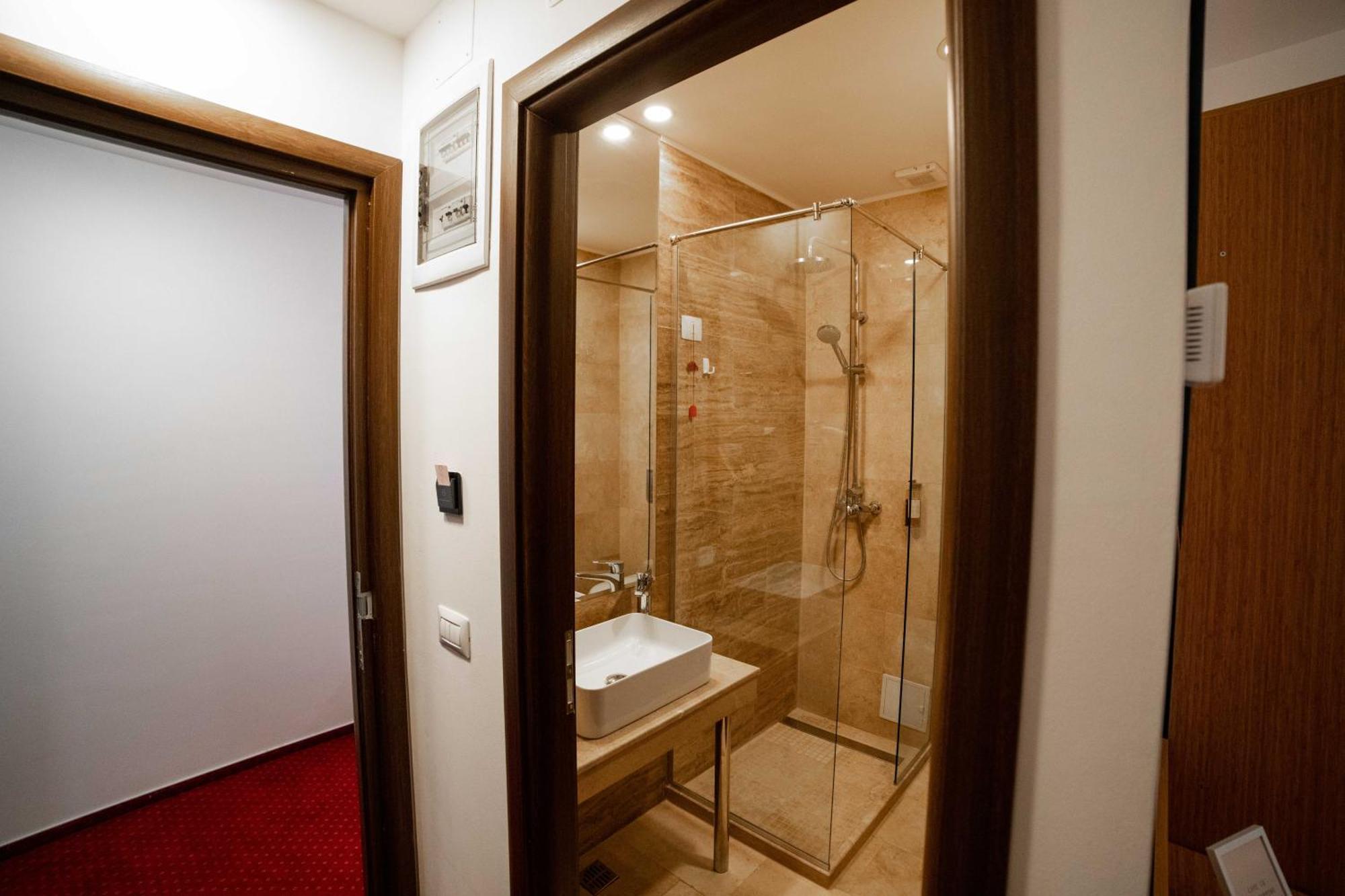 Bucharest Airport Accomodation Aparthotel Otopeni Εξωτερικό φωτογραφία