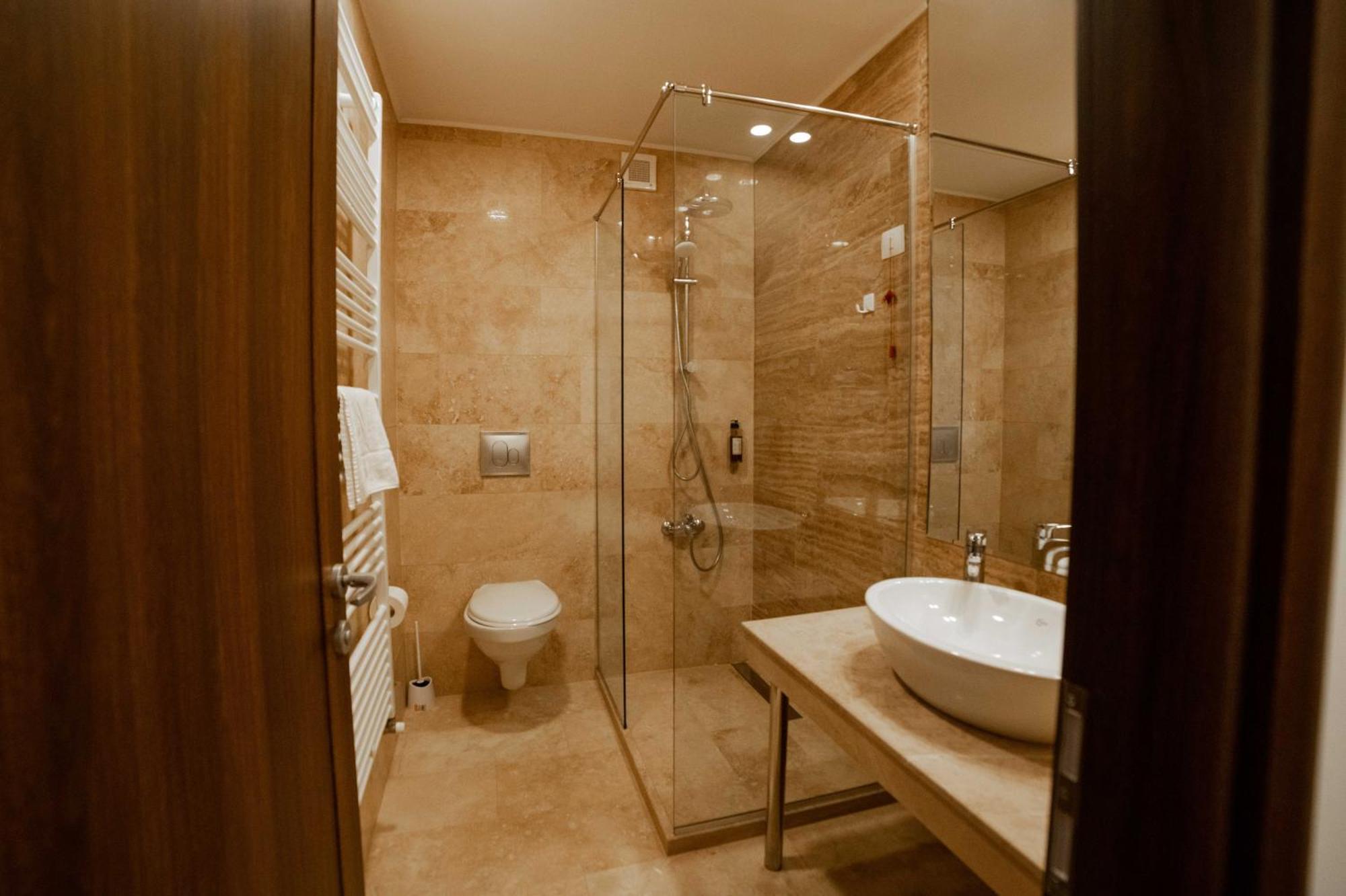Bucharest Airport Accomodation Aparthotel Otopeni Εξωτερικό φωτογραφία